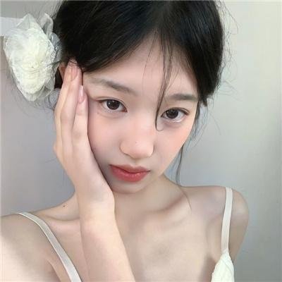 妮娜的一切